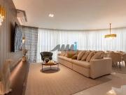 Apartamento para Venda em Balneário Camboriú/SC Centro 4...