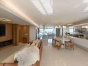 Apartamento para Venda em Balneário Camboriú/SC Centro 4...