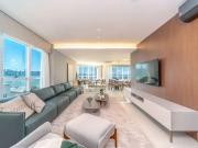 Apartamento para Venda em Balneário Camboriú/SC Centro 4...