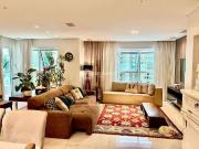 Apartamento para Venda em Balneário Camboriú/SC Centro 4...