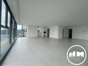 Apartamento para Venda em Balneário Camboriú/SC Centro 4...