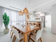 Apartamento para Venda em Balneário Camboriú/SC Centro 4...