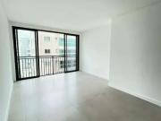 Apartamento para Venda em Balneário Camboriú/SC Centro 4...