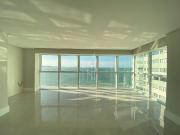 Apartamento para Venda em Balneário Camboriú/SC Centro 4...
