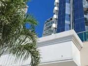 Apartamento para Venda em Balneário Camboriú/SC Centro 6...