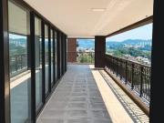 Apartamento para Venda em Barueri/SP Alphaville...