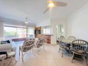 Apartamento para Venda em Bertioga/SP Riviera 3 Quartos