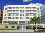 Apartamento para Venda em Cabo Frio/RJ Algodoal 2 Quartos