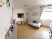 Apartamento para Venda em Cabo Frio/RJ Centro 3 Quartos