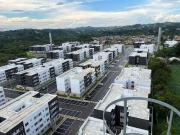 Apartamento para Venda em Campo Largo/PR Jardim Itaqui 2...