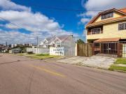 Apartamento para venda em Capão Raso de 239.00m² com 4...