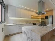 Apartamento para Venda em Curitiba/PR Cabral 3 Quartos