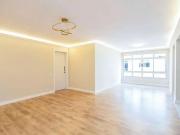 Apartamento para Venda em Curitiba/PR Centro Cívico 3...