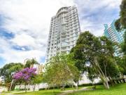 Apartamento para Venda em Curitiba/PR Ecoville 3 Quartos