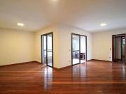 Apartamento para Venda em Goiânia/GO Setor Bueno 4 Quartos