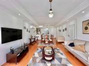 Apartamento para Venda em Guarujá/SP Pitangueiras 3 Quartos