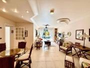 Apartamento para Venda em Guarujá/SP Pitangueiras 3 Quartos