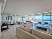 Apartamento para Venda em Guarujá/SP Pitangueiras 4 Quartos