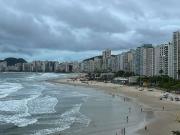 Apartamento para Venda em Guarujá/SP Pitangueiras 4 Quartos