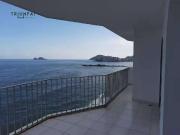 Apartamento para Venda em Guarujá/SP Pitangueiras 4 Quartos