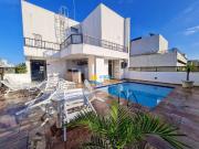 Apartamento para Venda em Guarujá/SP Pitangueiras 4 Quartos