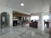 Apartamento para Venda em Guarujá/SP Pitangueiras 4 Quartos