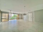 Apartamento para Venda em Guarujá/SP Pitangueiras 4 Quartos