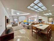 Apartamento para Venda em Guarujá/SP Pitangueiras 4 Quartos