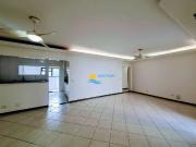 Apartamento para Venda em Guarujá/SP Pitangueiras 4 Quartos