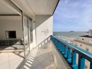 Apartamento para Venda em Guarujá/SP Pitangueiras 4 Quartos