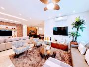 Apartamento para Venda em Guarujá/SP Pitangueiras 5 Quartos