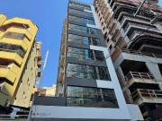 Apartamento para Venda em Itapema/SC Meia Praia 3 Quartos