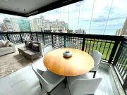 Apartamento para Venda em Itapema/SC Meia Praia 4 Quartos