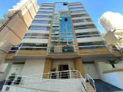Apartamento para Venda em Itapema/SC Meia Praia 4 Quartos