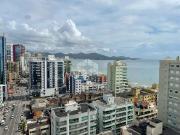 Apartamento para Venda em Itapema/SC Meia Praia 4 Quartos