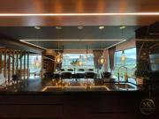 Apartamento para Venda em Itapema/SC Meia Praia 4 Quartos