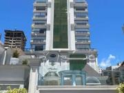 Apartamento para Venda em Itapema/SC Meia Praia 4 Quartos