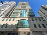 Apartamento para Venda em Itapema/SC Meia Praia 4 Quartos