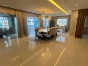 Apartamento para Venda em Itapema/SC Meia Praia 4 Quartos