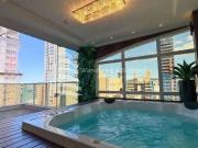 Apartamento para Venda em Itapema/SC Meia Praia 4 Quartos