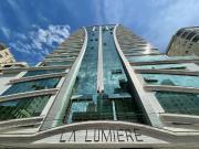 Apartamento para Venda em Itapema/SC Meia Praia 4 Quartos