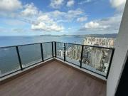 Apartamento para Venda em Itapema/SC Meia Praia 5 Quartos