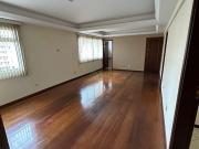 Apartamento para Venda em Londrina/PR Centro 3 Quartos