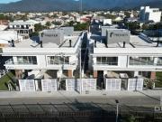 Apartamento para Venda em Palhoça/SC Enseada de Brito 2...