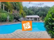 Apartamento para Venda em Petrópolis/RJ Samambaia 4 Quartos