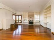 Apartamento para Venda em Porto Alegre/RS Bela Vista 3...