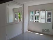 Apartamento para Venda em Porto Alegre/RS Floresta 3 Quartos