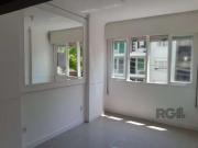 Apartamento para Venda em Porto Alegre/RS Floresta 3 Quartos