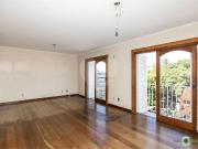 Apartamento para Venda em Porto Alegre/RS Menino Deus 3...