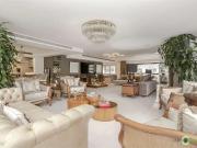 Apartamento para Venda em Porto Alegre/RS Mont Serrat 4...